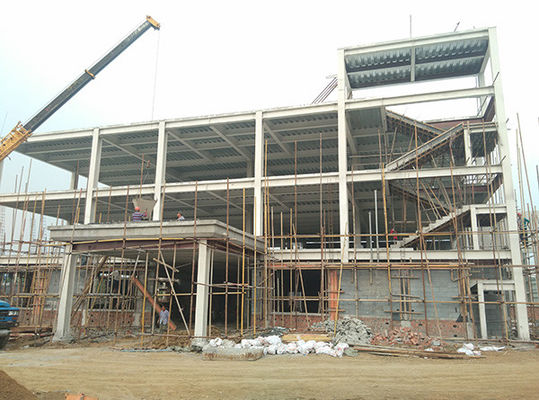 Light Type Commercial Building Office Shopping Mall Painted / Hot Dip Galvanized
